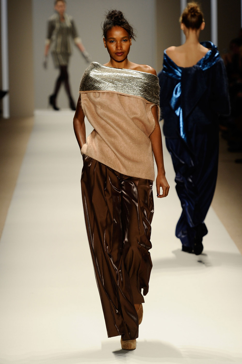 Georges Chakra Edition Fall 2010